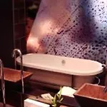 Design Les Bains Douches Szálloda 3*