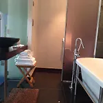Szálloda Design Les Bains Douches 3*