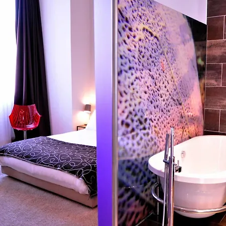 Otel Design Les Bains Douches