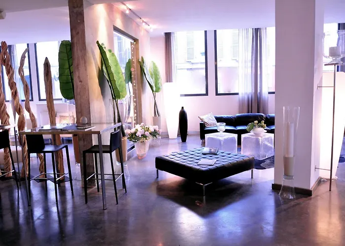 Hotel Design Les Bains Douches 3*