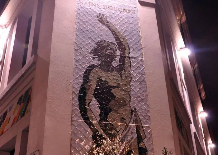 Hotel Design Les Bains Douches 3*