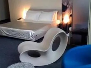 Design Les Bains Douches Hotel 3*